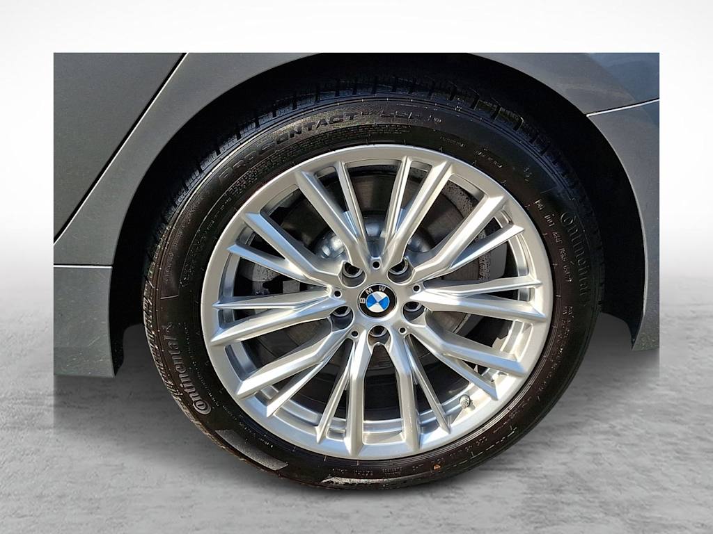 Thumbnail: 2023 BMW 3 Series - 6