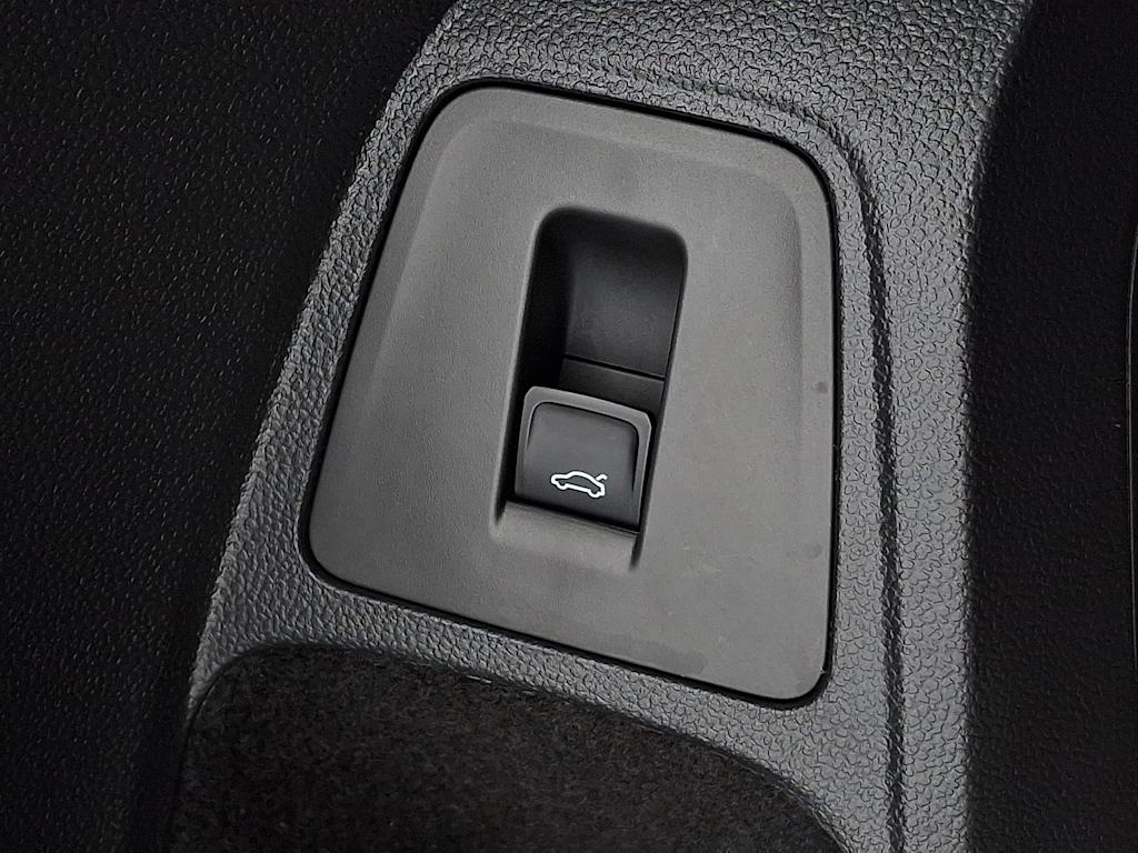 Thumbnail: 2019 Volkswagen Tiguan - 27