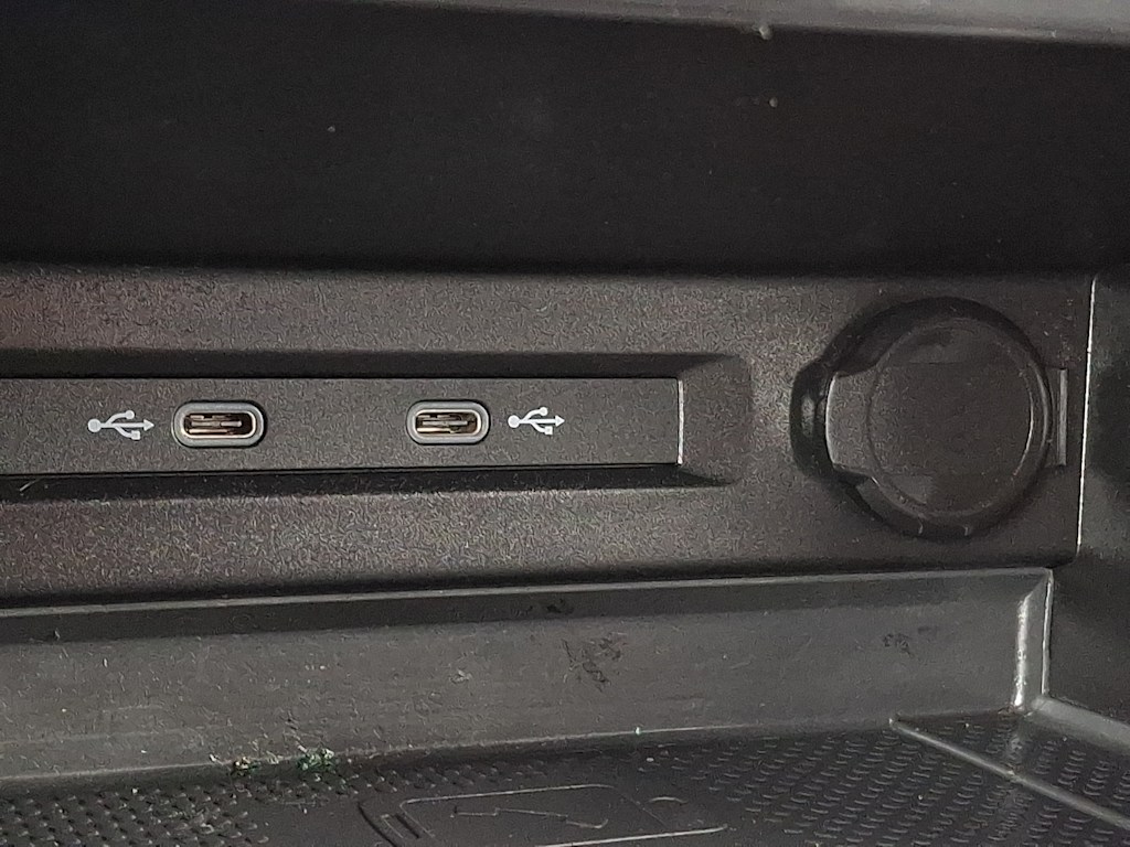 Thumbnail: 2022 Volkswagen Tiguan - 5