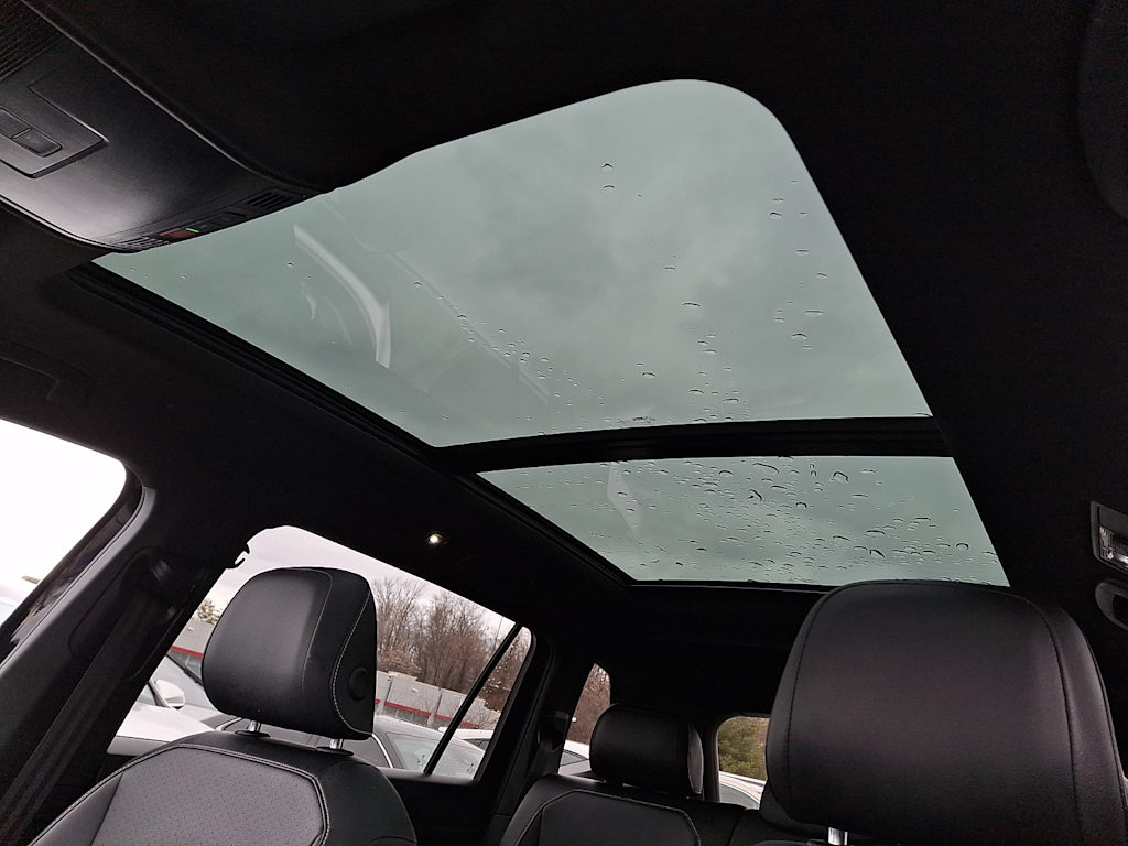 Thumbnail: 2022 Volkswagen Tiguan - 18