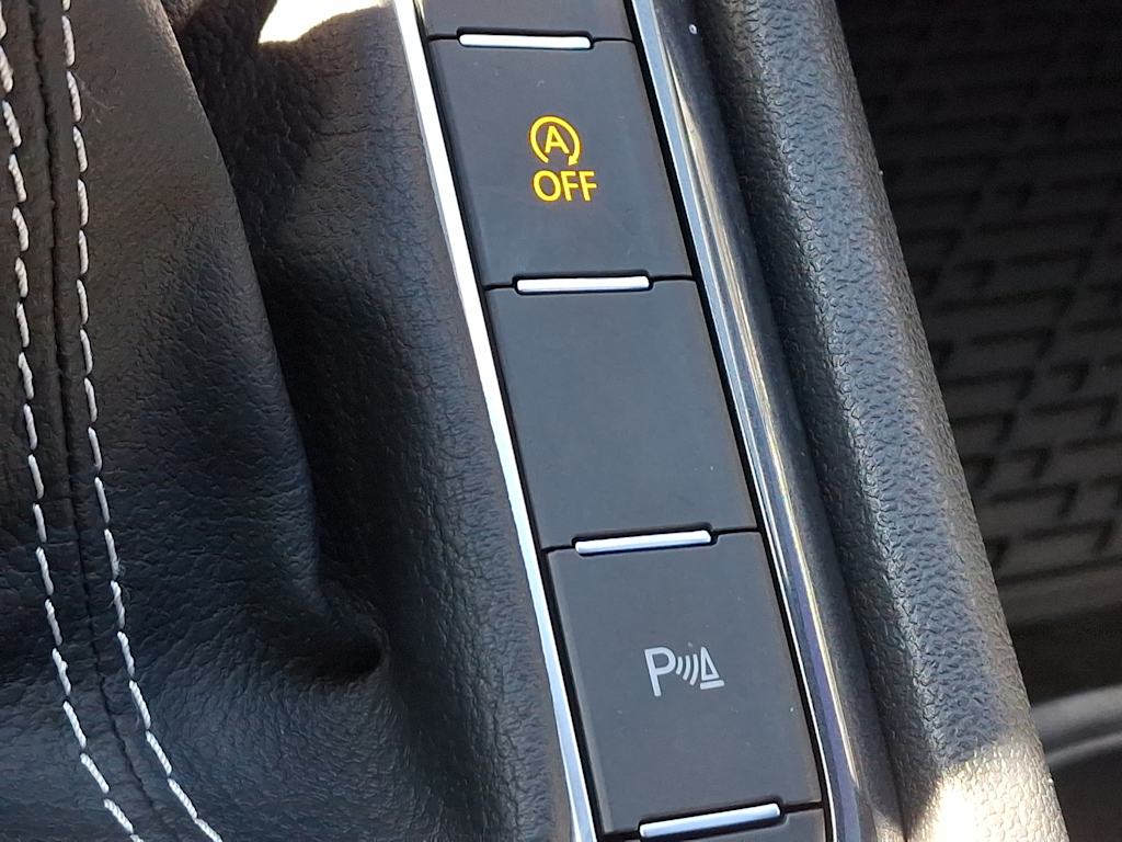 2022 Volkswagen Tiguan SE R-Line Black 24