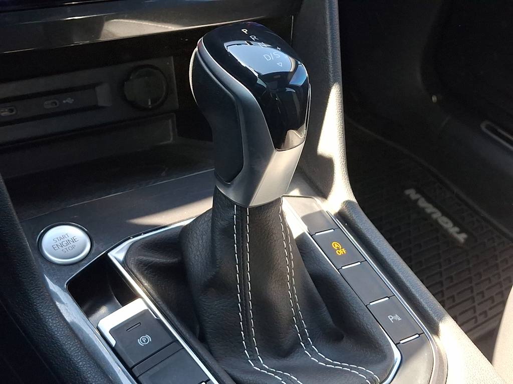 2022 Volkswagen Tiguan SE R-Line Black 10