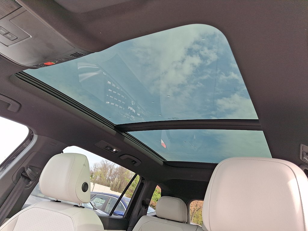 Thumbnail: 2022 Volkswagen Tiguan - 18