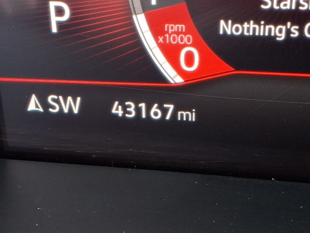 Thumbnail: 2022 Volkswagen Tiguan - 11