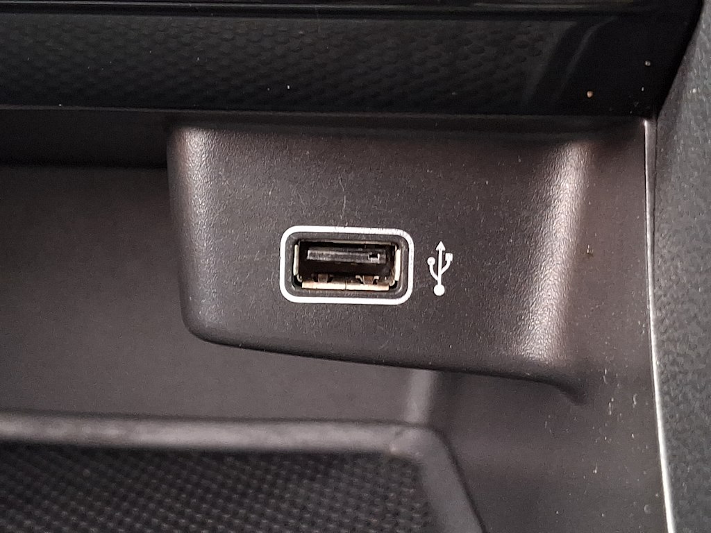 Thumbnail: 2019 Volkswagen Jetta - 25