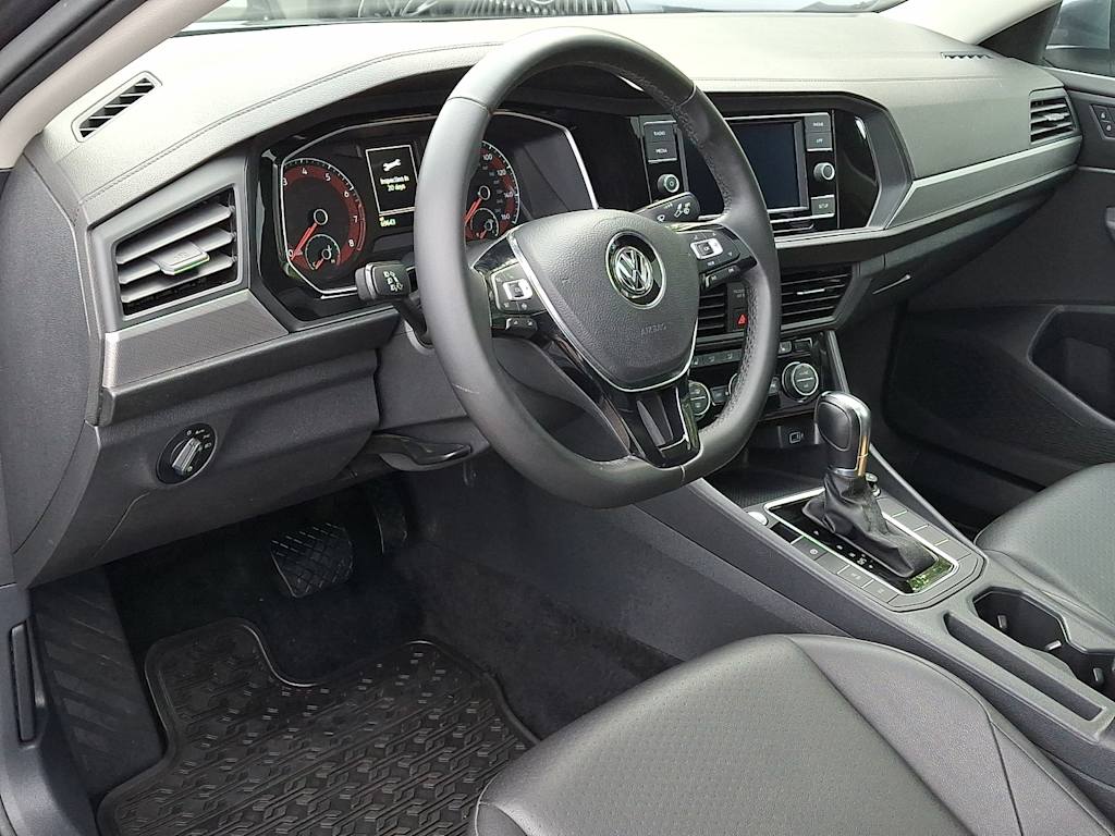 Thumbnail: 2019 Volkswagen Jetta - 2