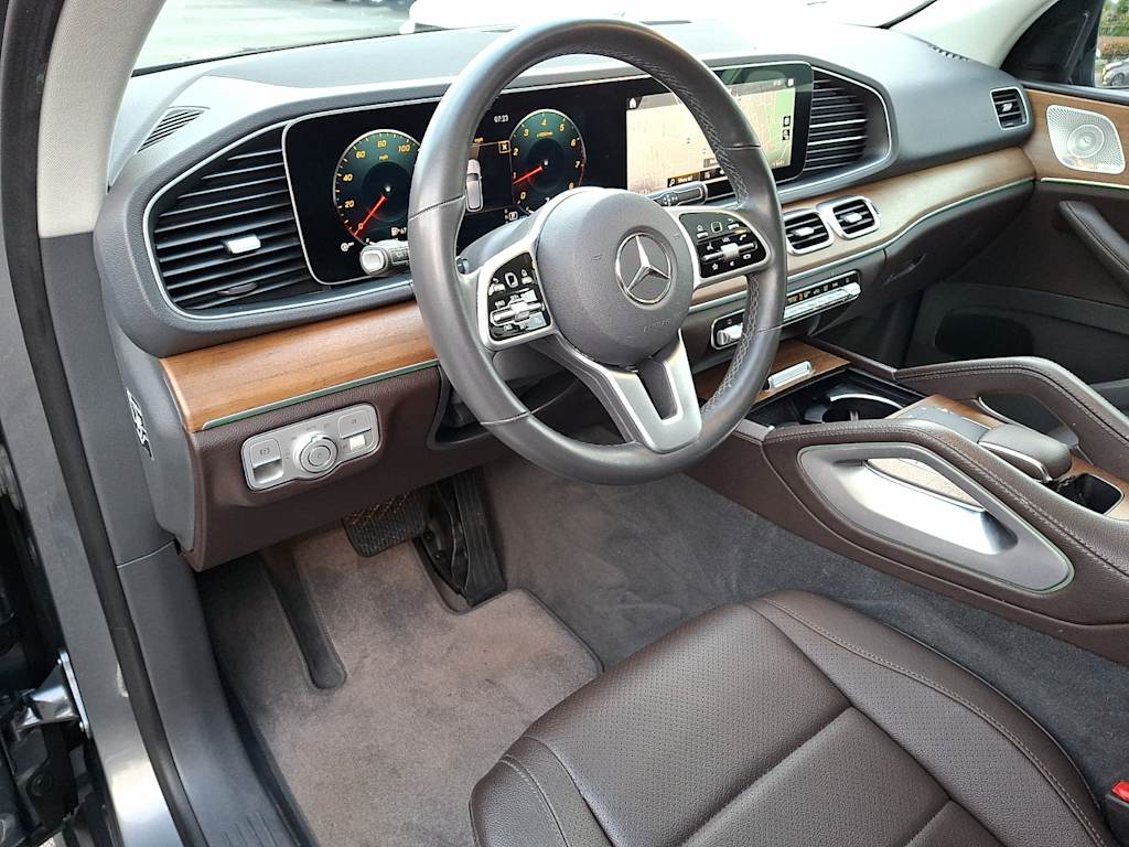 Thumbnail: 2020 Mercedes-Benz GLE - 2