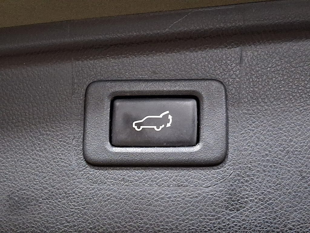 Thumbnail: 2017 Subaru Outback - 27