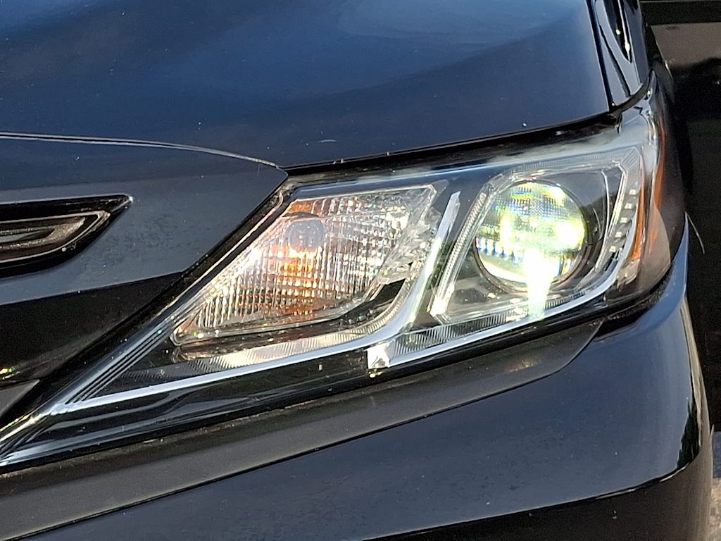 Thumbnail: 2019 Toyota Camry - 15