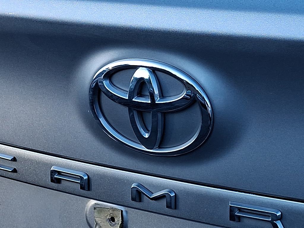 Thumbnail: 2018 Toyota Camry - 29