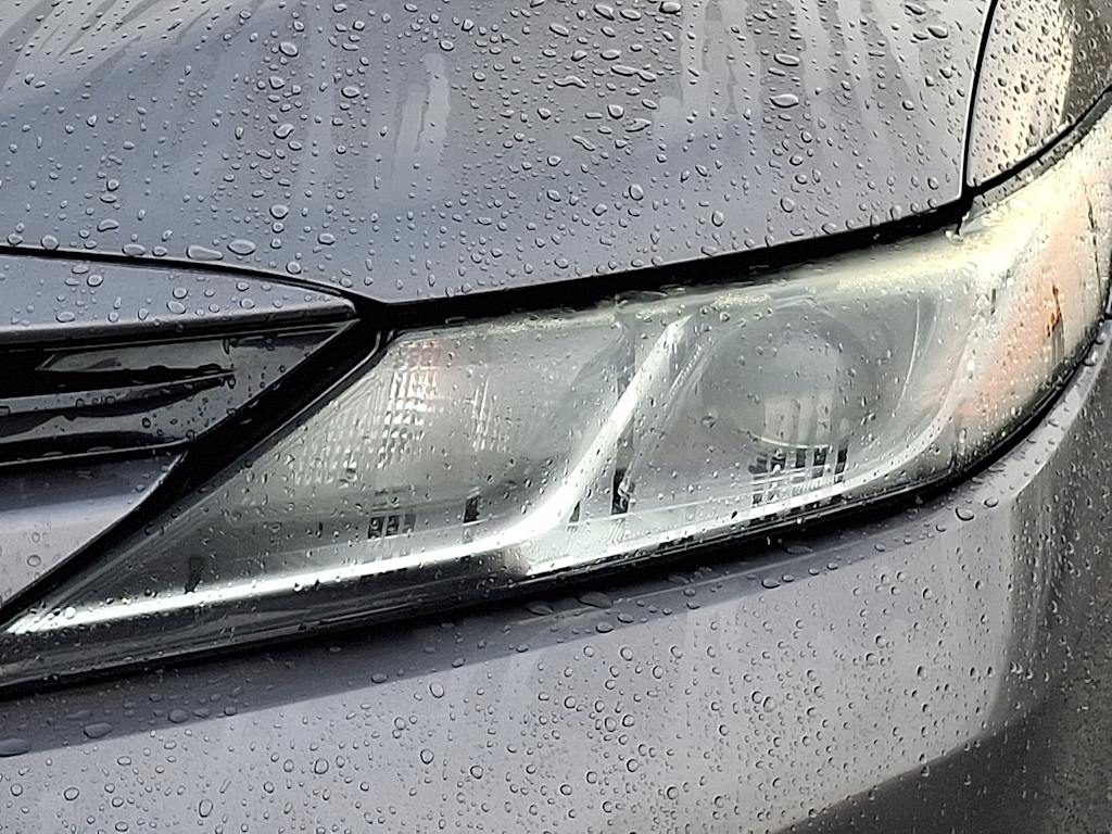 Thumbnail: 2019 Toyota Camry - 18