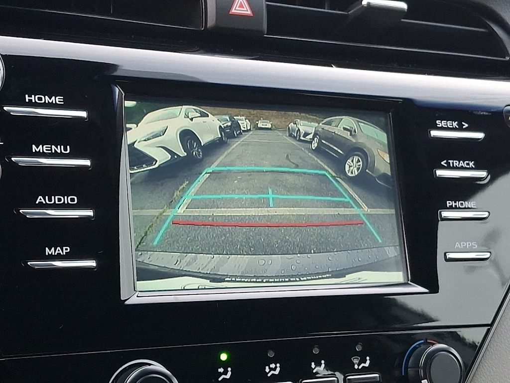 Thumbnail: 2019 Toyota Camry - 22