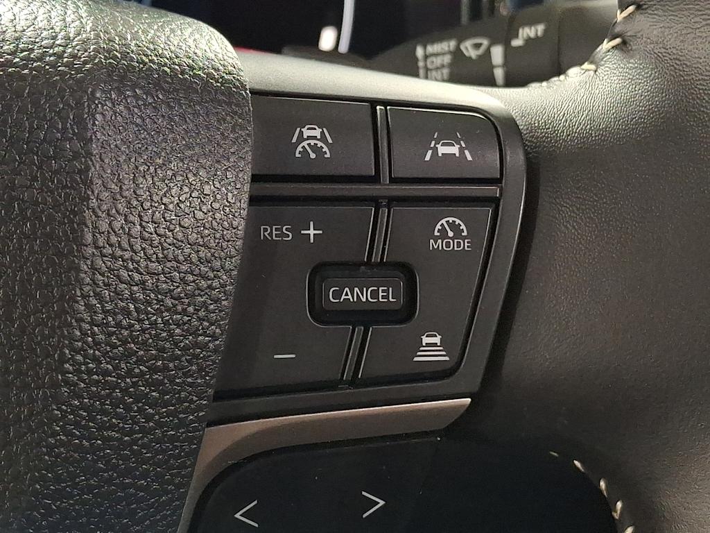 Thumbnail: 2025 Toyota Camry - 21