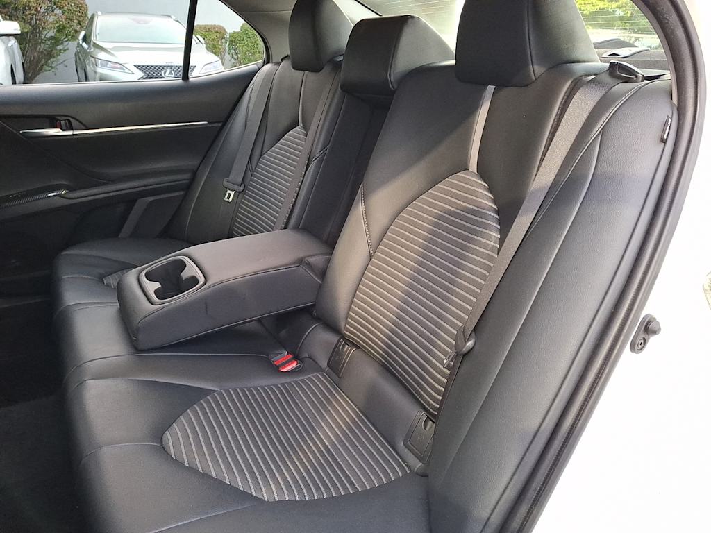 Thumbnail: 2020 Toyota Camry - 7