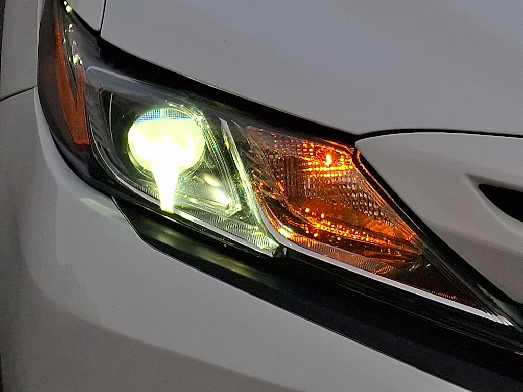 Thumbnail: 2020 Toyota Camry - 5