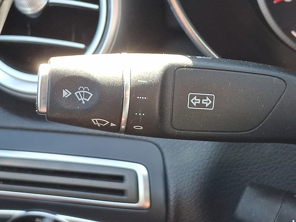 2016 Mercedes-Benz C-Class C 300 26