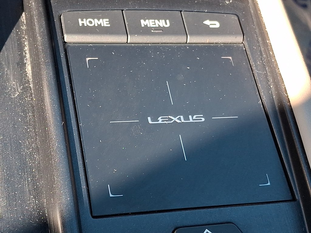 Thumbnail: 2019 Lexus ES - 26