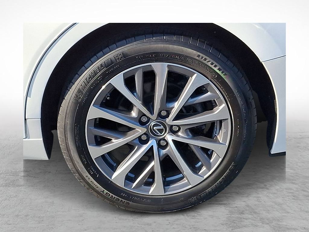 Thumbnail: 2022 Lexus ES - 6