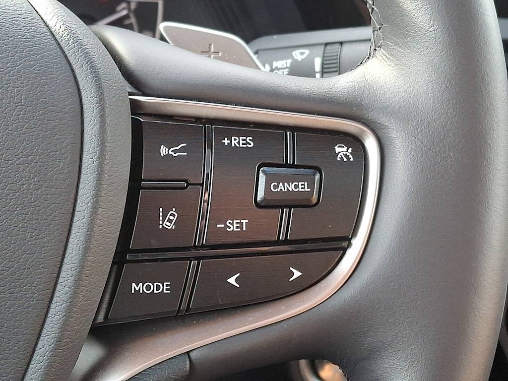 Thumbnail: 2024 Lexus ES - 23