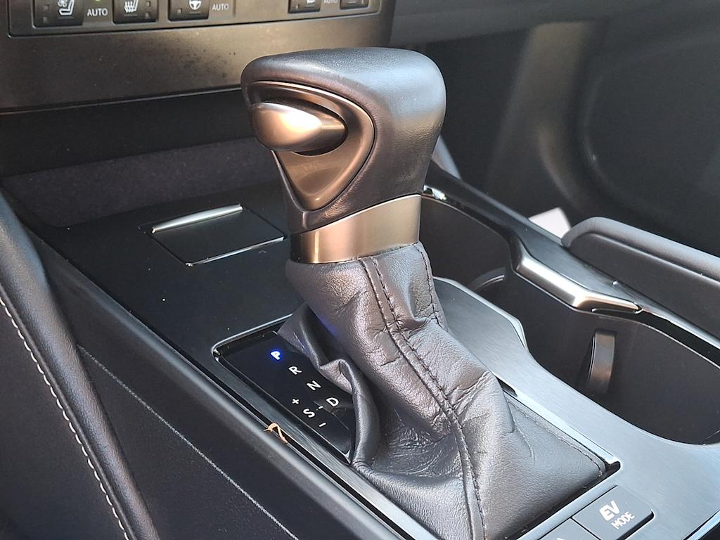 Thumbnail: 2023 Lexus ES - 10