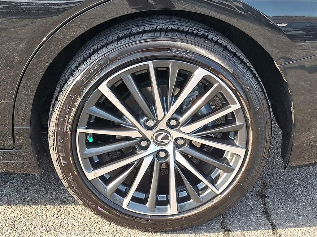 Thumbnail: 2024 Lexus ES - 5