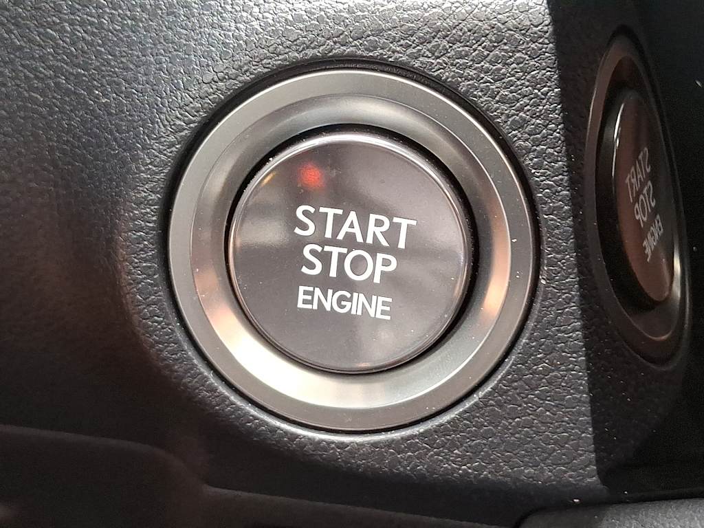 Thumbnail: 2025 Lexus ES - 21