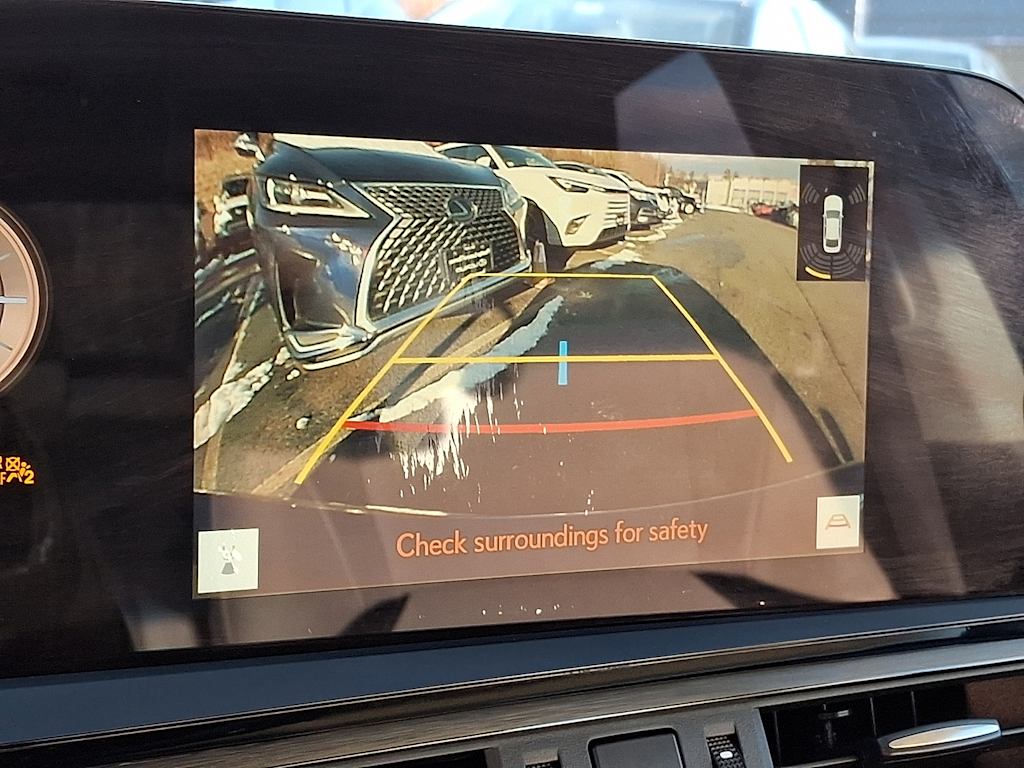 Thumbnail: 2024 Lexus ES - 19