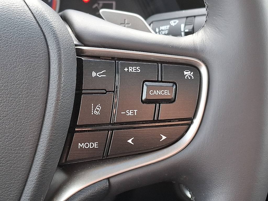 Thumbnail: 2023 Lexus ES - 22