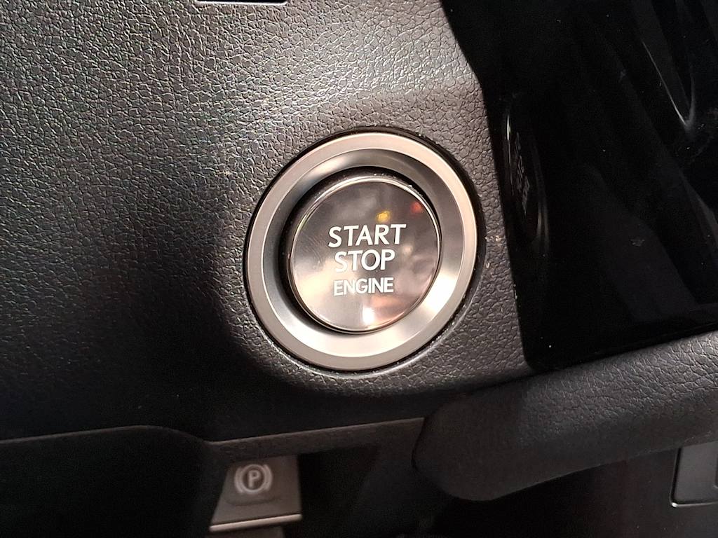 Thumbnail: 2023 Lexus ES - 24