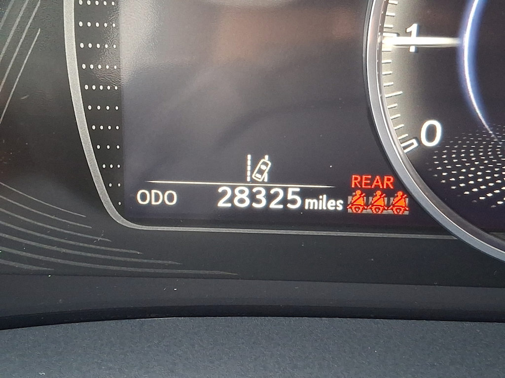 Thumbnail: 2023 Lexus ES - 11