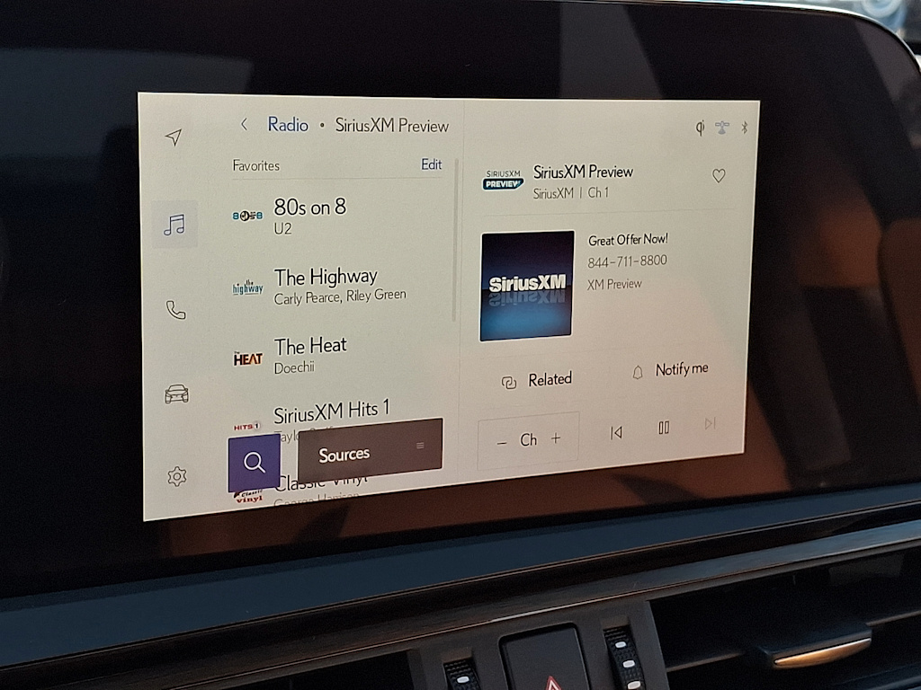 Thumbnail: 2023 Lexus ES - 8