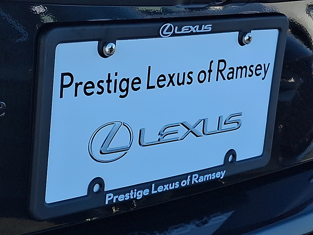 Thumbnail: 2023 Lexus ES - 30
