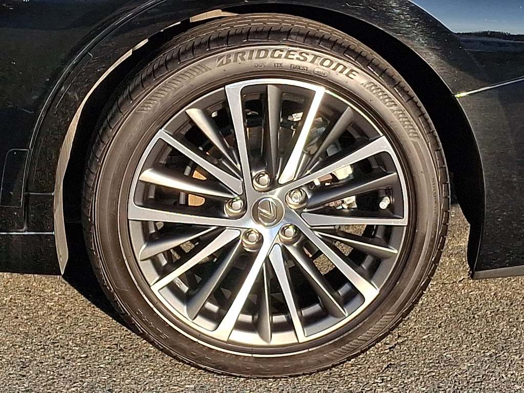 Thumbnail: 2024 Lexus ES - 7
