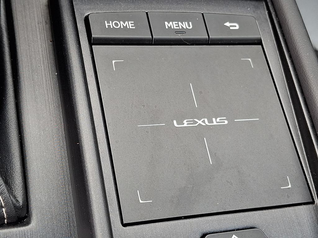 Thumbnail: 2020 Lexus ES - 25