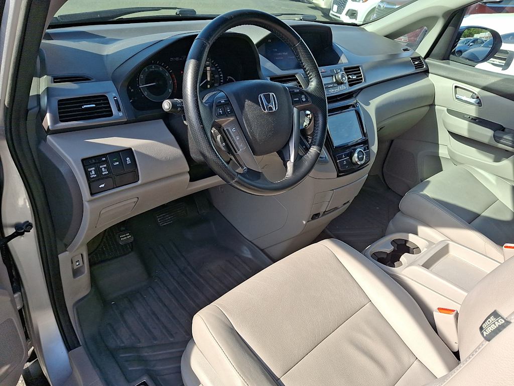 Thumbnail: 2015 Honda Odyssey - 2
