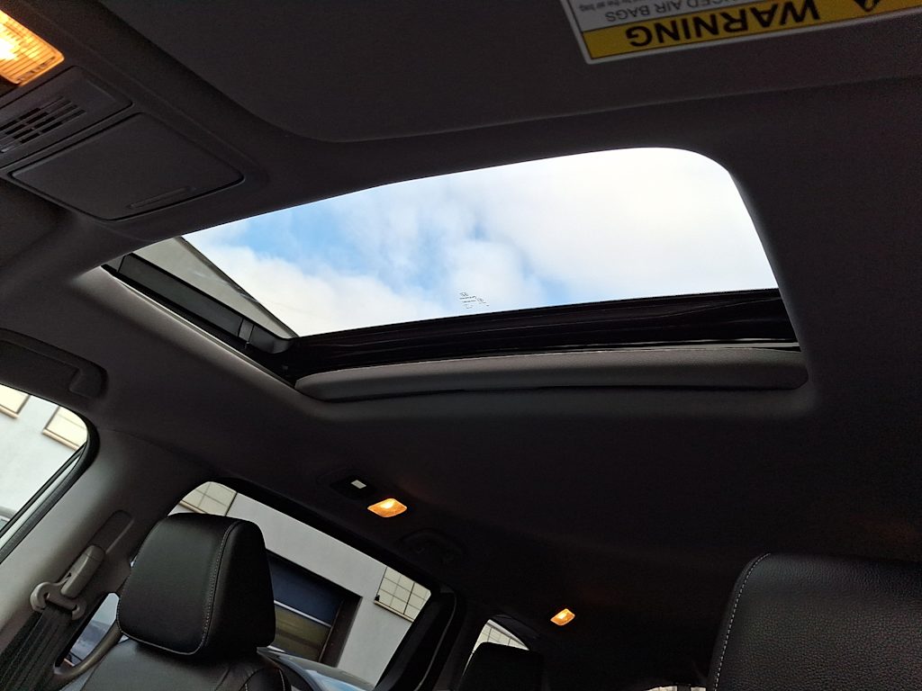 Thumbnail: 2023 Honda Odyssey - 15