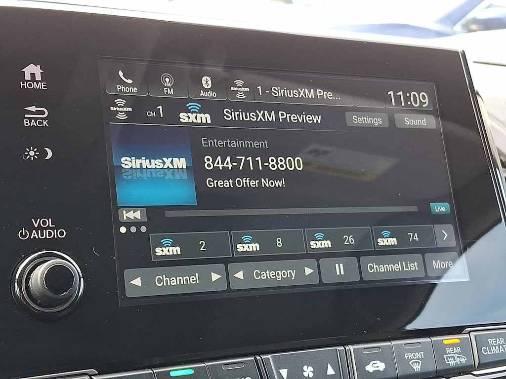 Thumbnail: 2023 Honda Odyssey - 9