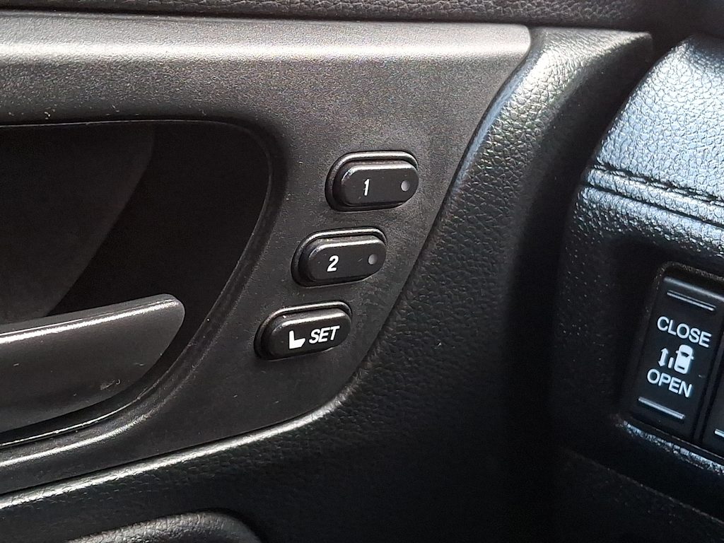 Thumbnail: 2023 Honda Odyssey - 25