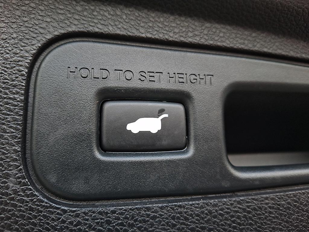 Thumbnail: 2023 Honda Odyssey - 26