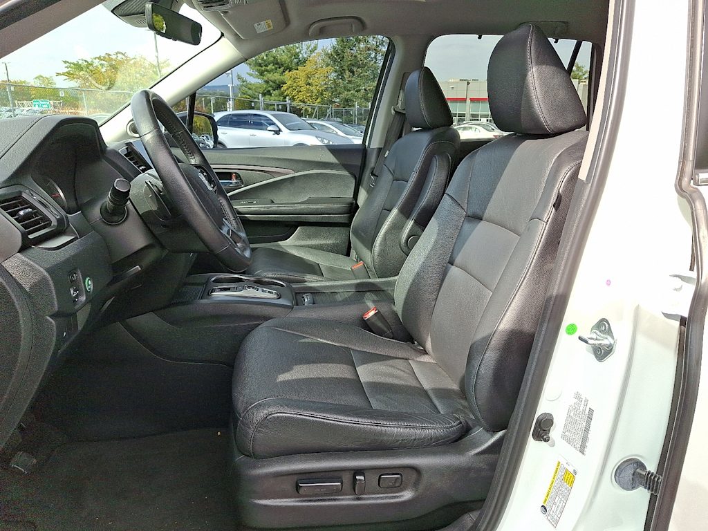 Thumbnail: 2021 Honda Pilot - 7