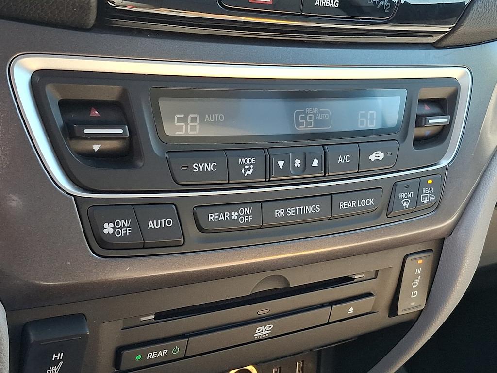 Thumbnail: 2016 Honda Pilot - 8