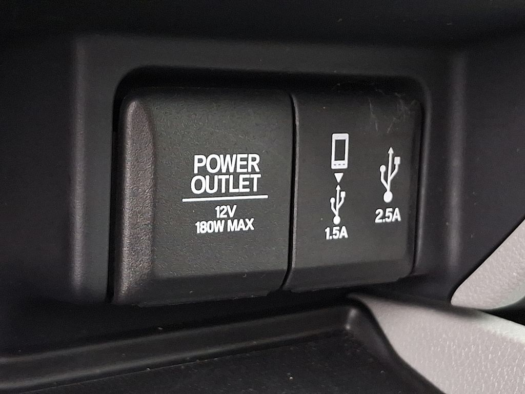 Thumbnail: 2017 Honda Pilot - 24