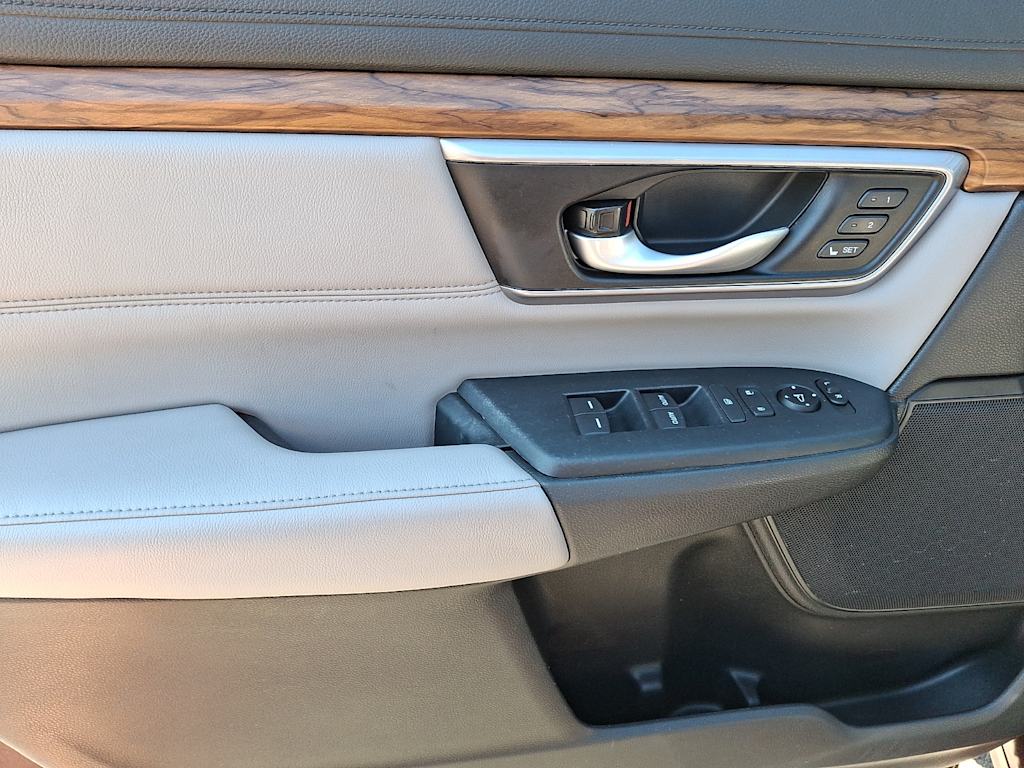Thumbnail: 2017 Honda CR-V - 15