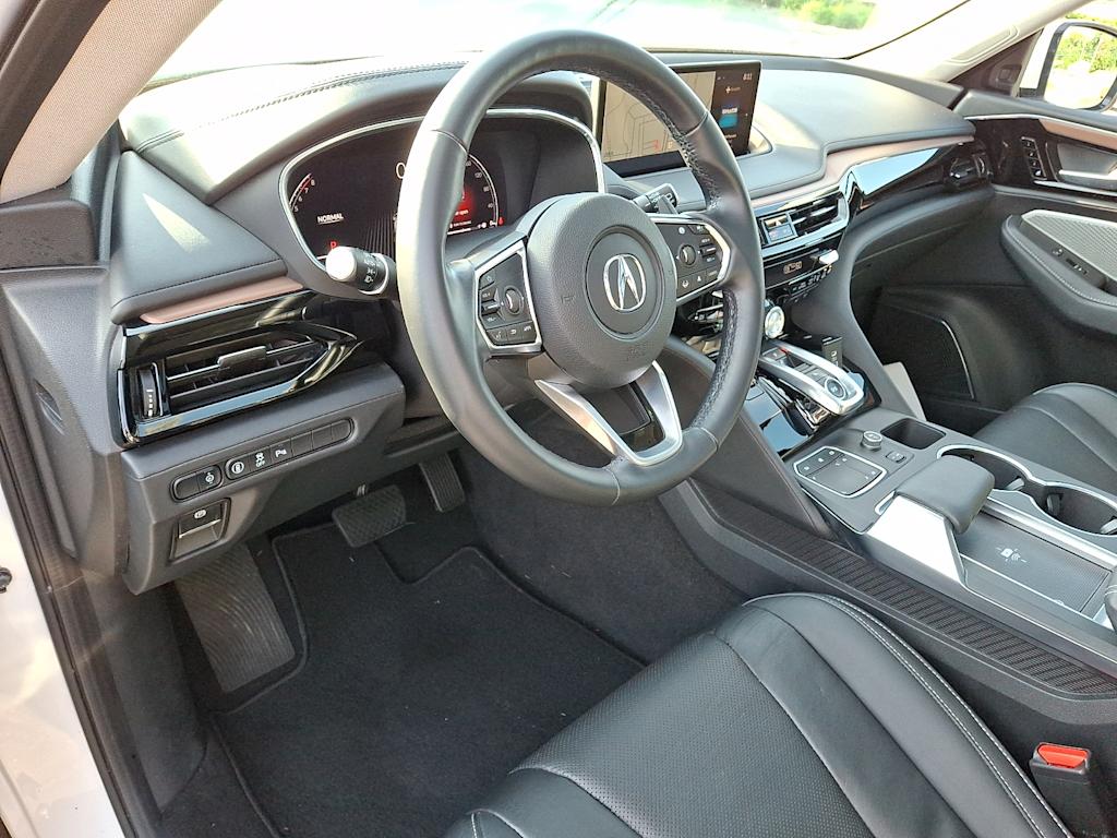 Thumbnail: 2022 Acura MDX - 2