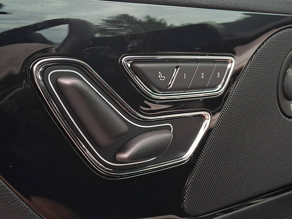 Thumbnail: 2026 Lincoln Aviator - 26