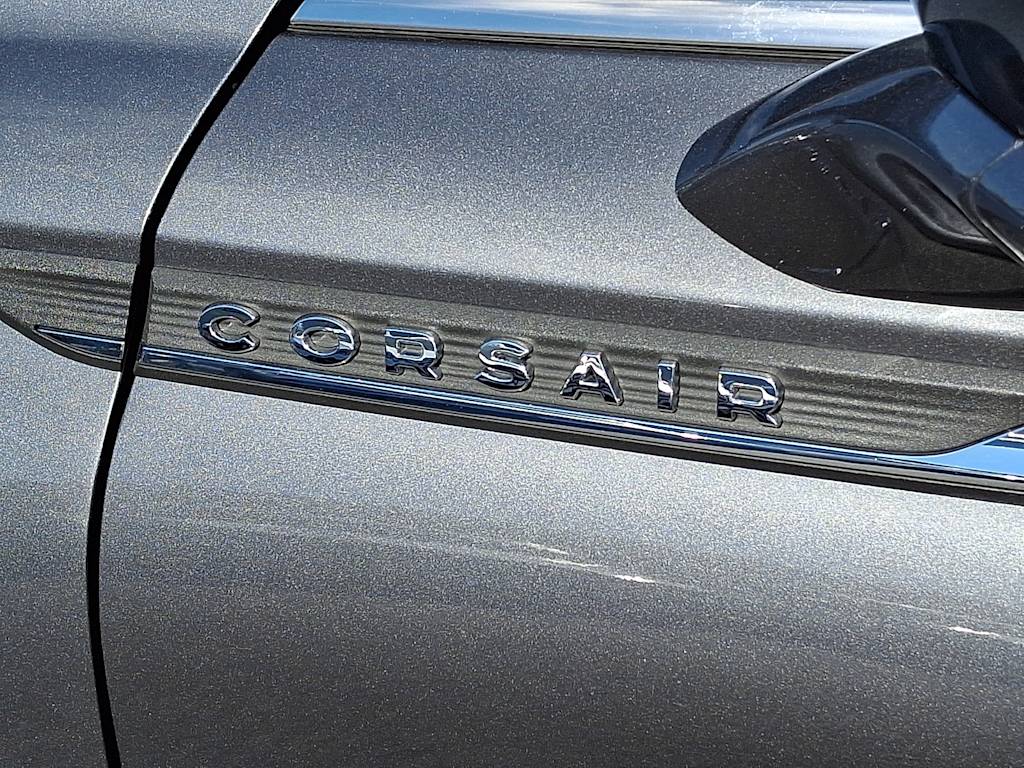 Thumbnail: 2022 Lincoln Corsair - 29