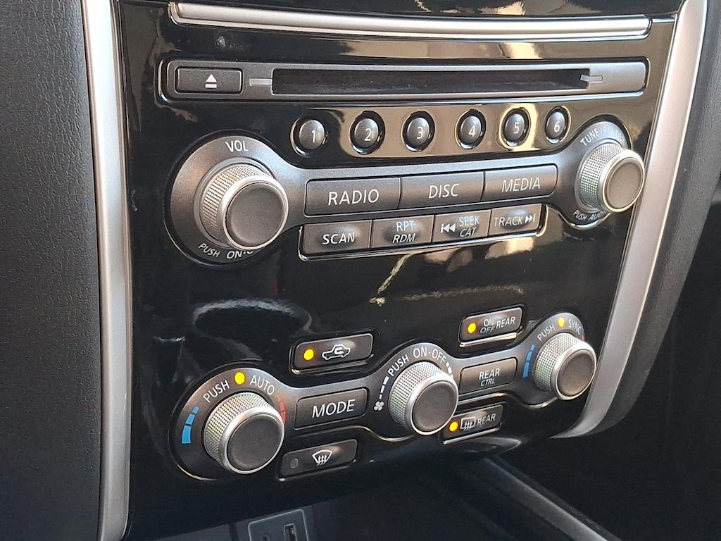 Thumbnail: 2020 Nissan Pathfinder - 18