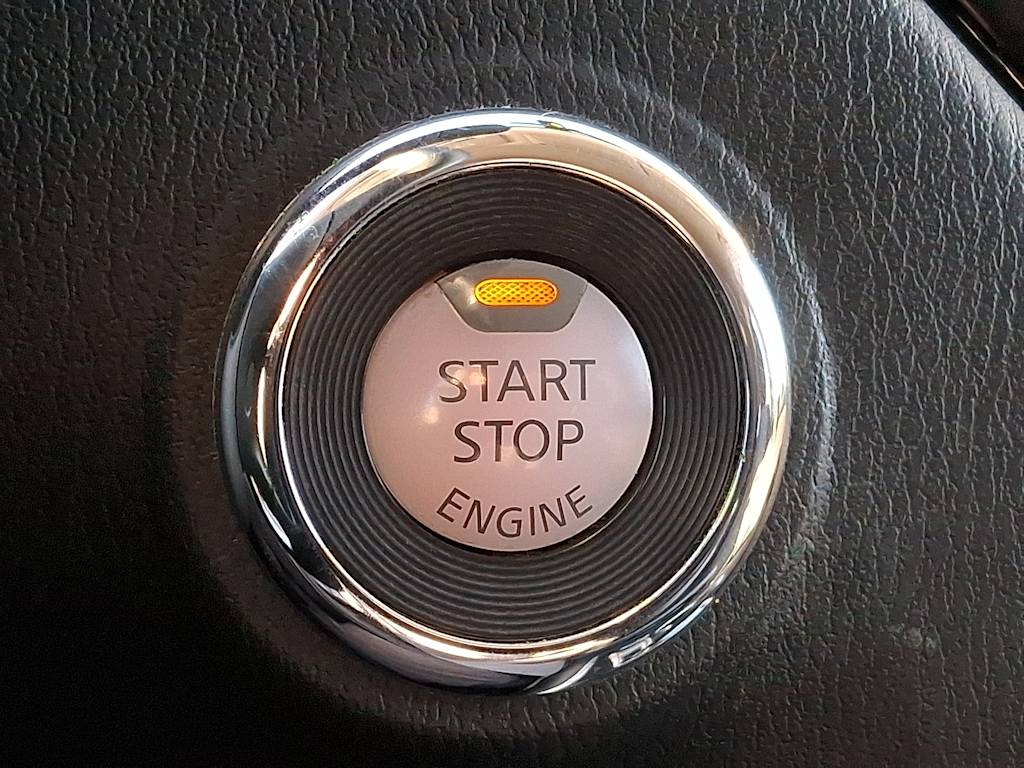 Thumbnail: 2020 Nissan Pathfinder - 26