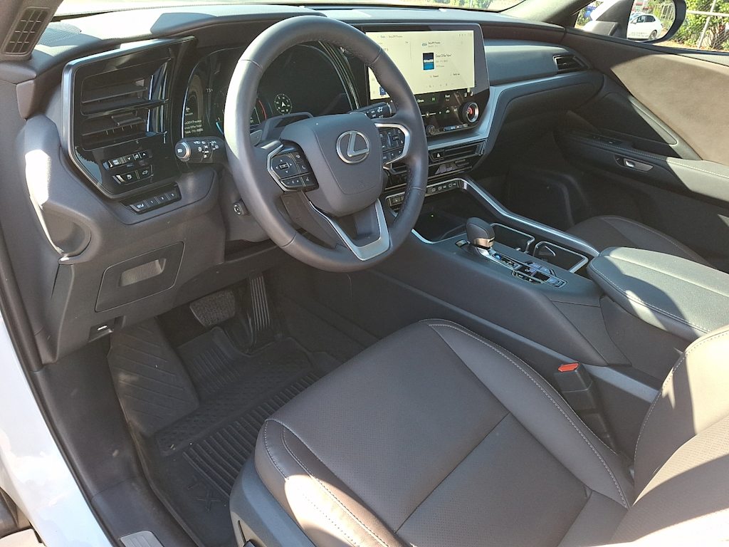 Thumbnail: 2026 Lexus TX - 2