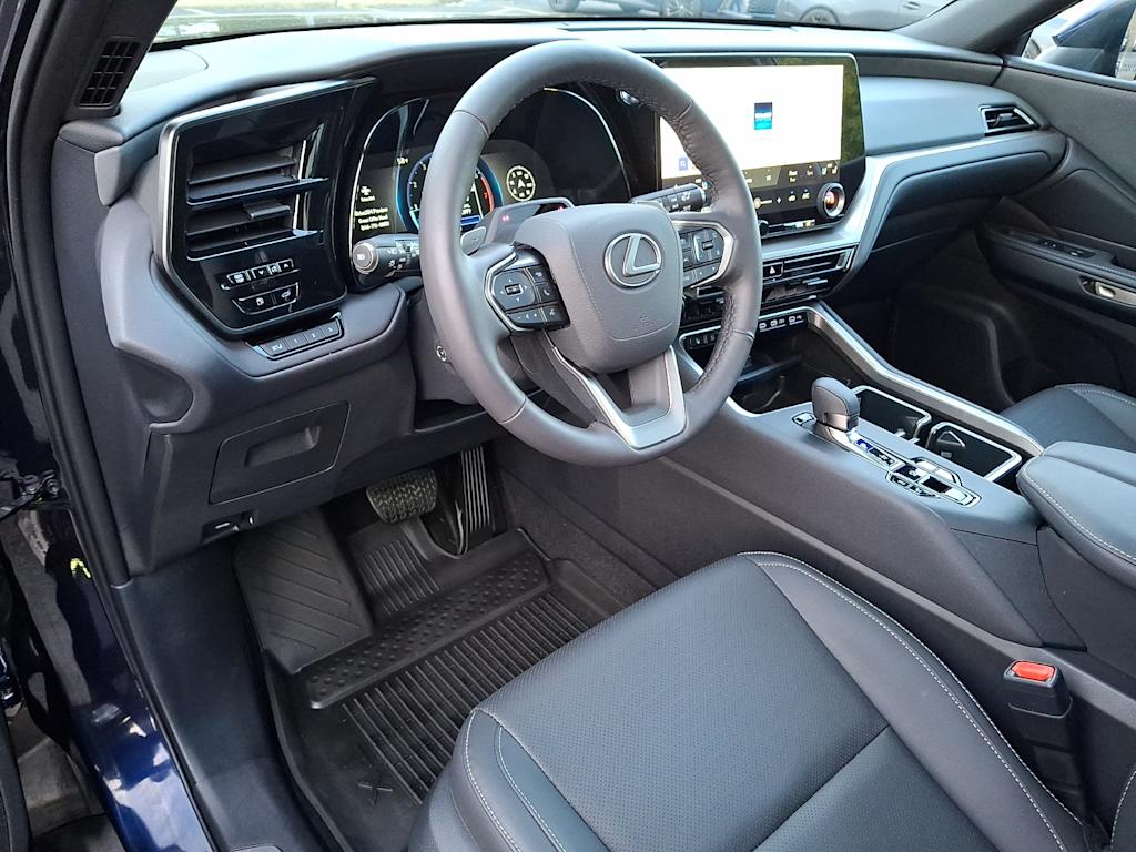 Thumbnail: 2025 Lexus TX - 2